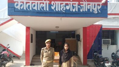 Photo of पुलिस मुठभेड़ में सहयाेगी महिला के साथ गो तस्कर गिरफ्तार