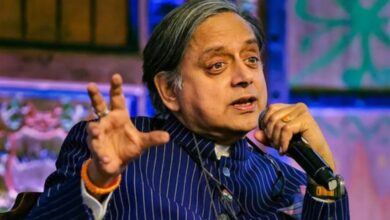 Photo of ‘मैं जब भारत वापस जाऊंगा तो…’ कांग्रेस नेताओं की आलोचना पर शशि थरूर की दो टूक!