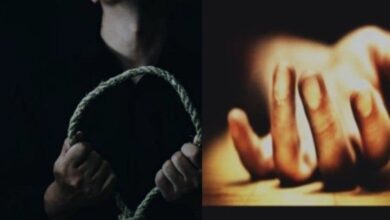 Photo of युवक ने पत्नी और मां से झगड़े के बाद फंदा लगाकर दी जान