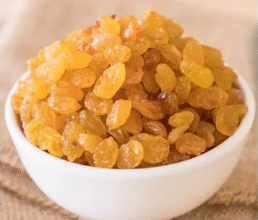 Photo of सुबह उठते ही खाली पेट पी लें किशमिश का पानी, वेट लॉस के साथ मिलेंगे और भी 5 फायदे