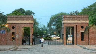 Photo of गुरु-शिष्य चुनावों से डीयू बना राजनीति का अखाड़ा