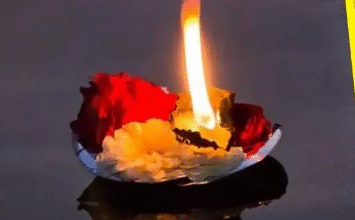 Photo of सर्व पितृ अमावस्या पर करें ये विशेष आरती, पितृ दोष के साथ दूर होंगे सभी दुख