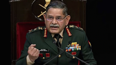 Photo of सेना प्रमुख की चेतावनी पर सियासी घमासान शुरू, कांग्रेस ने पूछे सवाल