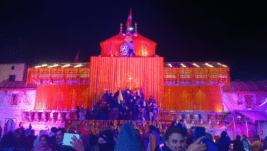 Photo of चमोली: आज बंद होंगे बदरीनाथ के कपाट, संपन्न होगी चारधाम यात्रा