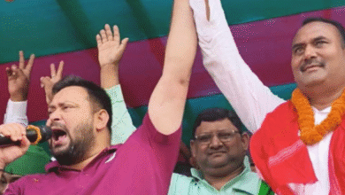 Photo of माले प्रत्याशी डॉ. सत्येंद्र पर आचार संहिता उल्लंघन का मामला दर्ज