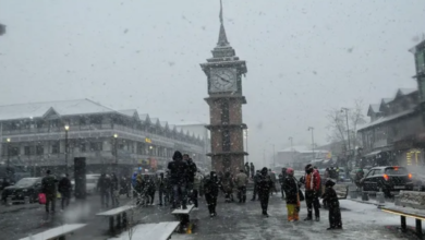 Photo of उत्तर भारत में मौसम का कहर: दिल्ली-यूपी में बारिश, खिले किसानों के चेहरे