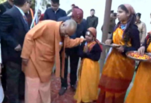 Photo of उत्तराखंड: अपने गांव में सुबह भ्रमण पर निकले सीएम योगी आदित्यानाथ