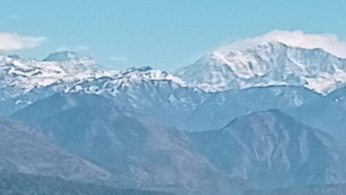 Photo of हिमालय पर प्रकट हुआ दूसरा ओम पर्वत, हिमाद्रि तुंग श्रृंग पर कुदरत की कलम ने लिखा एक और ओंकार