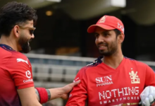 Photo of विराट कोहली ने RCB प्लेयर्स को किया मोटिवेट; बताया कैसे जीत सकते हैं दूसरी ट्रॉफी