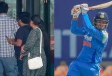 Photo of Vaibhav Suryavanshi का डेब्यू पक्का? IND vs IRE T20I सीरीज से पहले बेलफास्ट पहुंचे माता-पिता