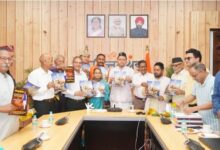 Photo of सीएम धामी ने किया क्षत्रिय कल्याण समिति की वेबसाइट व ‘क्षत्रिय जागरण’ स्मारिका का विमोचन