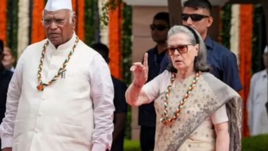 Photo of वंदे मातरम पर नए कानून को नहीं मानेगी कांग्रेस, दो पद पर कायम