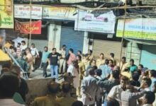 Photo of मुंबई में बड़ा हादसा, 22 फीट ऊंची गणेश प्रतिमा गिरने से दो लोगों की मौत